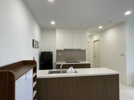 Cần cho thuê căn hộ Giai Việt, 2PN, 2WC tiện ích xung quanh đầy đủ, pháp lý chính chủ