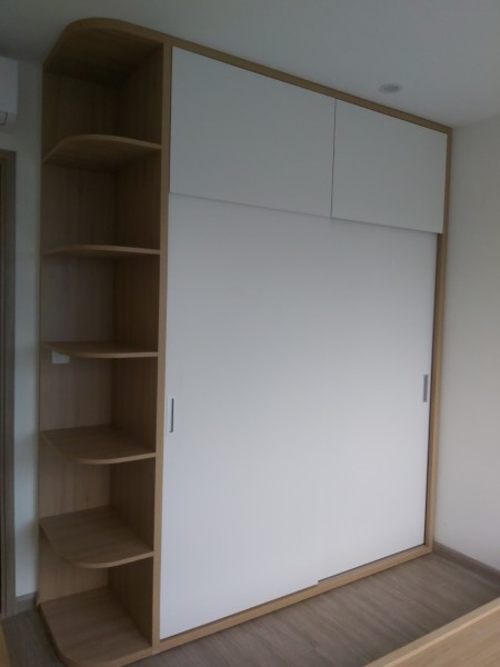 Chính chủ cho thuê căn hộ chung cư 3 PN Vinhomes Smart City liên hệ 0942996869