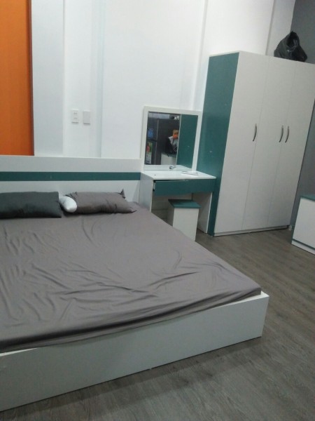 Bạn chỉ cần xách va li đến và ở ngay - không cần lo lắng, khu dân cư đông đúc, giá tốt