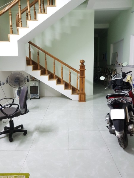 Chính chủ cho thuê nhà nguyên căn trung tâm Quận 9 dt 5mx17m 160m2 - 4 PN: 0794.947.919