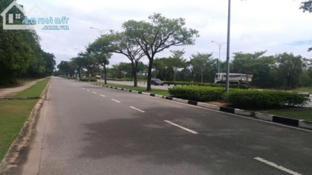 Chính chủ cần bán lô đất dt 150m2 mặt tiền chợ đang kinh doanh quán ăn giá tốt, hỗ trợ vay