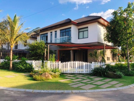 Biệt thự cao cấp ở khu đô thị Bàu Bàng Bình Dương giá bán 1.9 tỷ, pháp lý chính chủ