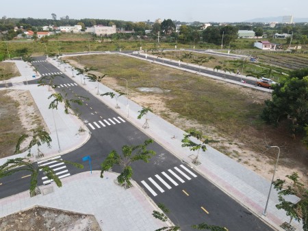 Lô đất đẹp khu dân cư Dubai Bà Rịa mặt tiền đường 12m giá bán chỉ 2.5 tỷ, sổ sẵn chính chủ