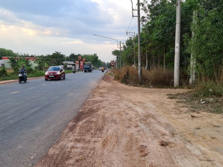 Cần bán 10.000m2 đất thổ cư cạnh khu công nghiệp Vsip 2 Tân Uyên Bình Dương tỉnh lộ ĐT742