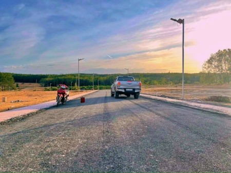 Đất nền có sổ hồng gần cao tốc ngân hàng hỗ trợ vay cần bán gấp, pháp lý đầy đủ