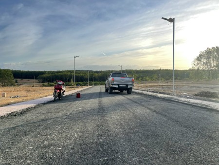 Đất cao tốc Đồng Phú Bình Dương thanh toán linh hoạt, sổ hồng trao tay pháp lý đầy đủ