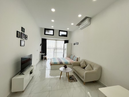 Studio nhỏ xinh The Sun Avenue cho người cần giá cho thuê chỉ 8.5 triệu/tháng, lhcc