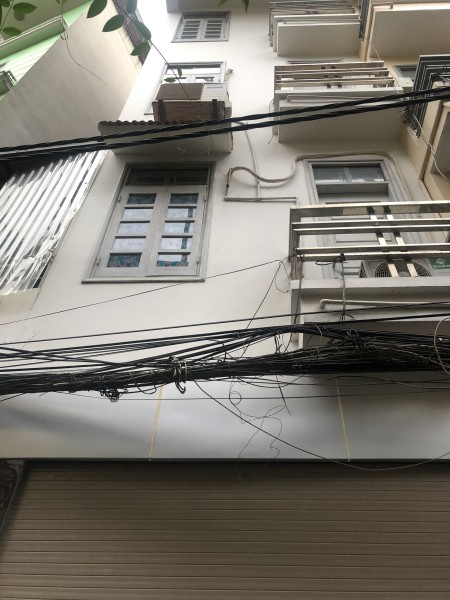 Cho thuê nhà chính chủ diện tích sử dụng 33m2 đúc kiên cố 5 tầng khu Tây Hồ
