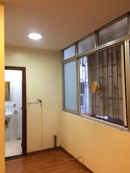 Bán chung cư mini chính chủ sẵn sàng ở ngay, tiện ích trang bị sẵn, giấy tờ hợp lệ lhcc