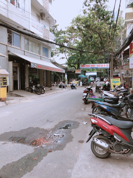 Cần bán nhà nguyên căn Thành Thái Quận 10 giá chỉ 13 tỷ miễn tiếp môi giới, làm việc chính chủ