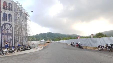 Đi đến slide 8