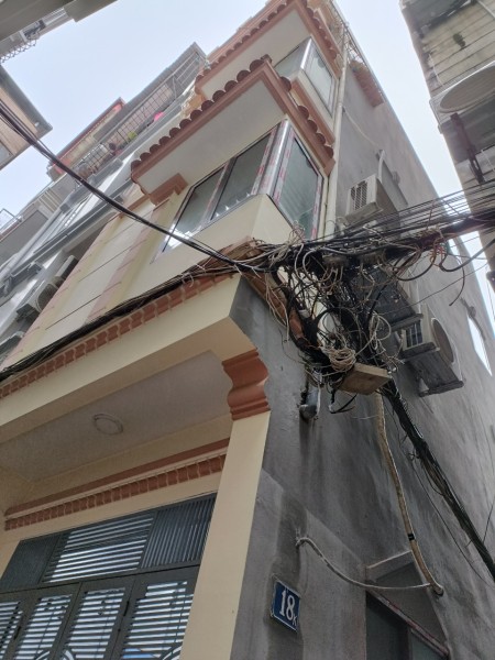 Bán nhà Tây Hồ, Đại tá Quân đội về hưu, diện tích sử dụng 35m2, giá bán 3.5 tỉ, pháp lý chính chủ