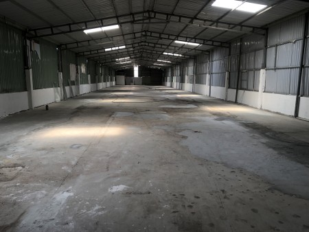 MB Kho xưởng cho thuê 900m gần ngã tư Ga Quận 12 giá 40 triệu/tháng, mặt bằng mới