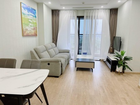 Bán nhà phố Nhân Hoà Quận Thanh Xuân, dtsd 45m2, 5 tầng đúc, mt 5m, giá chào 7.4 tỷ