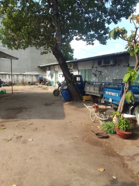 Cho thuê phòng trọ diện tích 30m2 có gác, đối diện trường cao đẳng giao thông vận tải