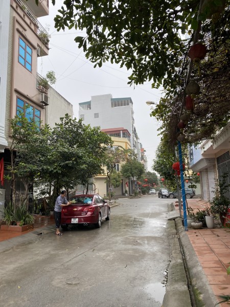 HOA HẬU KHU ĐẤT DỊCH VỤ ĐỊA LÃO-KIẾN HƯNG, 50M2 , MT =4m ,NHÀ HIẾM TRONG TẦM GIÁ.
