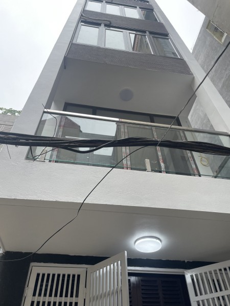 Chính chủ bán đất ngõ 81 Lạc Long Quân khu dân cư hiện hữu, giá bán 3.3 tỷ, thương lượng