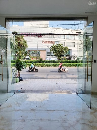 Cần cho thuê nhà nguyên căn mặt tiền đường số 17A, Quận Bình Tân giá 50 triệu/tháng