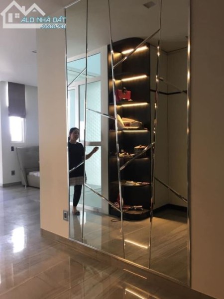 Phan Đăng Lưu hẻm xe hơi diện tích 56m2 đúc 5 lầu 5PN BTCT giá 6.8 tỷ thương lượng