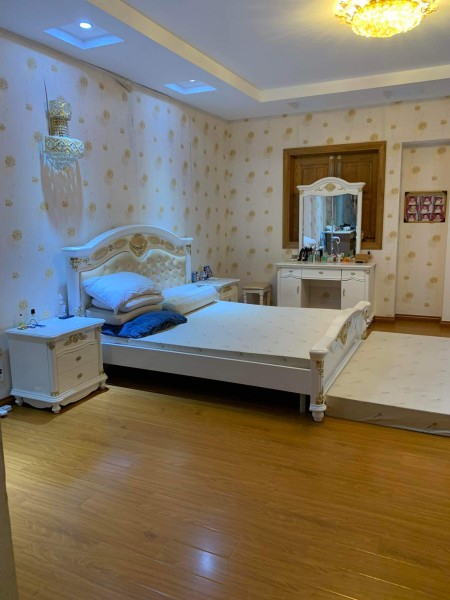 Bán nhà nguyên căn hẻm xe hơi Lạc Long Quân, Tân Bình diện tích 52m2 giá bán chỉ 6,4 tỷ