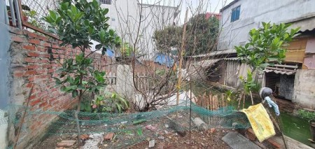Bán nhà đất trung tâm phố Trạm 5p ra xe, có 1 không 2 trong tầm giá, nhiều tiện ích, 2.85 tỷ