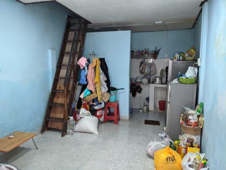 Bán gấp nhà nguyên căn hẻm 1/ sát mặt tiền Phan Văn Trị Bình Thạnh dtsd 21m2 2 lầu