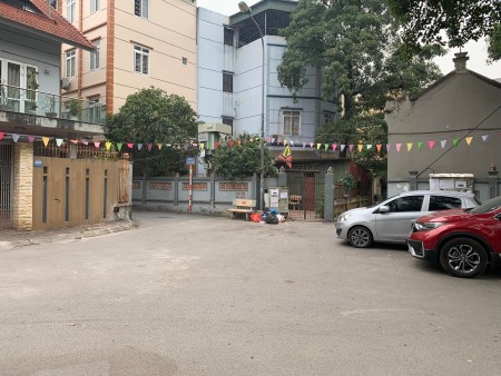 Đi đến slide 1