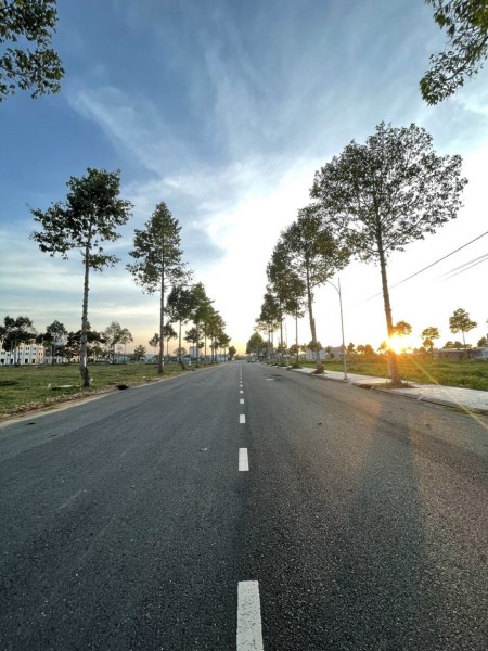 Đất nền giá rẻ Stella Mega City giá đầu tư sinh lời cao tiện ích sử dụng đầy đủ, sổ sẵn