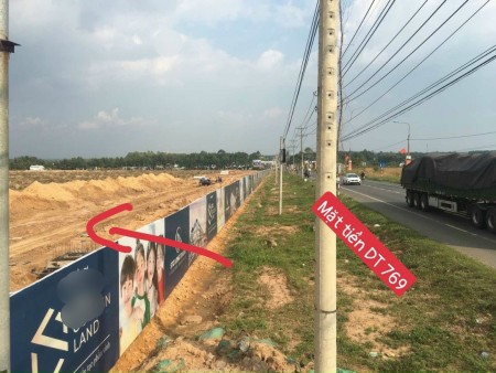 Đi đến slide 2