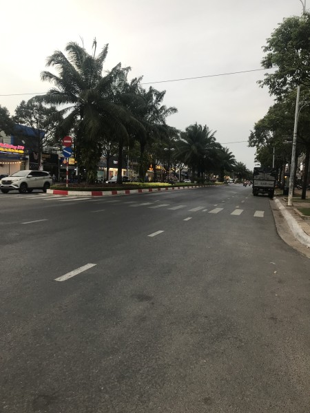 Cho thuê nhà mặt tiền Thống Nhất vị trí siêu đẹp kinh doanh đa ngành nghề giá 30 triệu/tháng