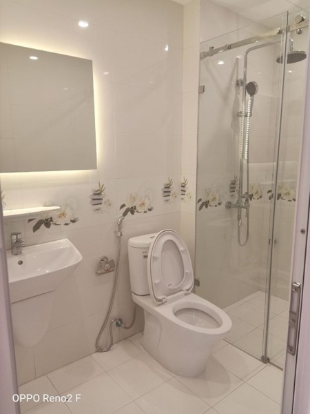 Nhỉnh 4 tỷ có nhà diện tích sử dụng 56m2 Đường Láng, gần ô tô giá bán 4.95 tỷ, lhcc