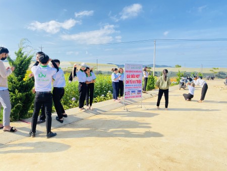 Đi đến slide 8
