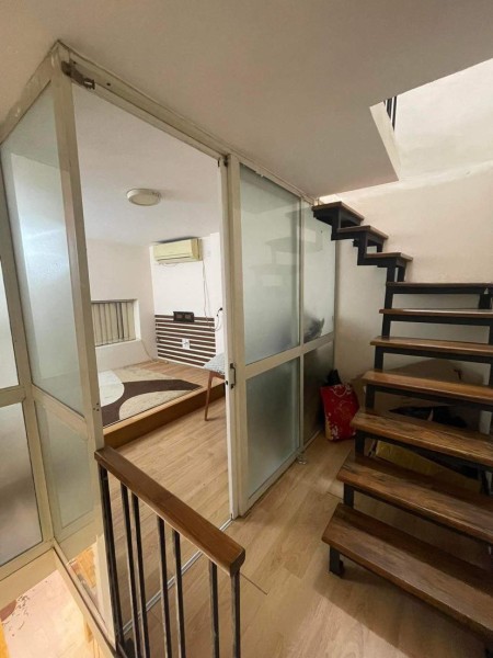 Bán nhà mặt phố Yên Phụ, dtsd 20m2, đúc 4 tầng, ô tô tránh, kinh doanh sầm uất, nhỉnh 2 tỷ