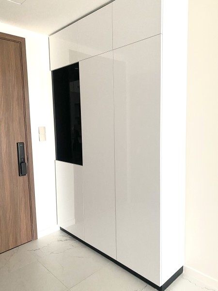 Cho thuê căn hộ sân vườn 210m2 giá chỉ 60 triệu/tháng bàn giao có đầy đủ nội thất vào ở được ngay