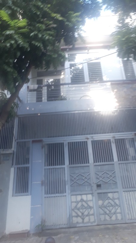 Bán nhà Quận Hải Châu chỉ 55 triệu/m2, 2 tầng, diện tích 5x19m, 5PN. Vào ở ngay