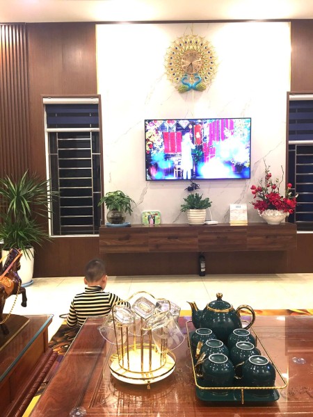 Bán nhà Cổ Điển B, Tứ Hiệp, lô góc, sổ đỏ chính chủ, có gara ô tô, dtsd 40m2*5 tầng, 3.7 tỷ