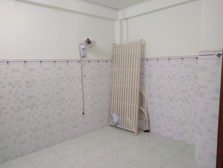 Phòng 2.5 đến 3,6tr đi bộ là tới ĐH TĐT, lotte, 441 Lê Văn Lương Quận 7, lh 0918098803 a bình