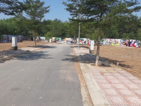 Cần bán lô đất 140m2 tại Đường Tam Thôn Hiệp, Cần Giờ. Giá 1.8 tỷ sổ hồng riêng, bàn giao ngay