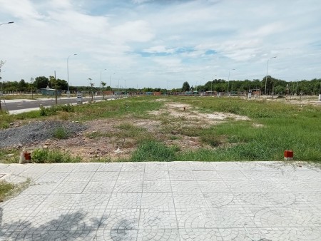 Đất nền khu công nghiệp Tân Uyên Bình Dương hỗ trợ trả góp, giá tốt, vị trí đắc địa