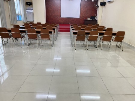 Cho thuê phòng học, phòng họp đầy đủ công năng, giá tốt, khu dân cư hiện hữu, hàng xóm văn minh