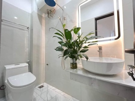 Nhà mới cực đẹp 4 tầng, ô tô gần Khương Trung, Thanh Xuân, giá chỉ 2.68 tỷ, sổ sẵn