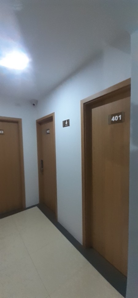 Tôi cần bán toà căn hộ Đặng Thai Mai Quảng An, Tây Hồ, dtsd 160m2, 8 tầng, mt 8m
