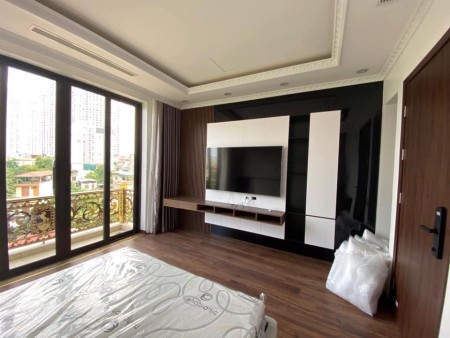Bán nhà hiếm khu vực Ngọc Thuỵ Quận Long Biên dt 45m2 ngõ ô tô giá chỉ hơn 4 tỷ