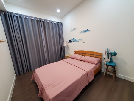 Bán căn 1PN +1 56m2 The Sun Avenue giá 3.350 Tỷ có nội thất xách vali vào ở. LH: 0901424152