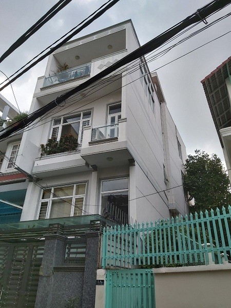 Nhà 3 Tỷ 250 diện tích 60 m2 2 tầng đẹp long lanh - Nguyễn Ảnh Thủ Hiệp Thành Quận 12
