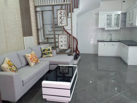 (Ảnh thật) Bán nhà 74 Trường Chinh, 50m ra đường ôtô tránh, view siêu thoáng, 33m2x6T. Giá 4,3 tỷ