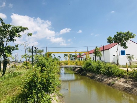 Đi đến slide 1