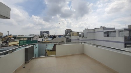 Bán nhà gần nhà Đàm Vĩnh Hưng, diện tích sử dụng 60m2, 4 tầng giá bán chỉ 8.3 tỷ