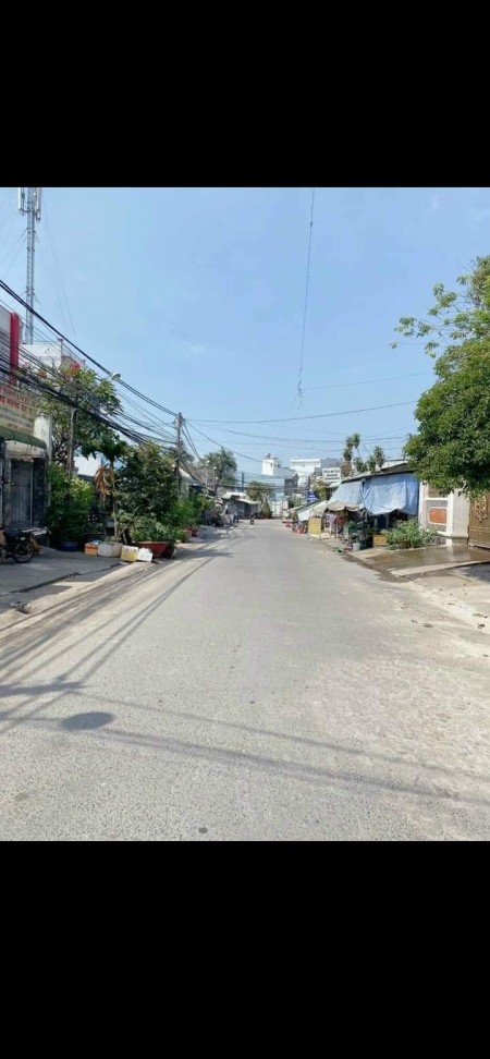 Bánh đất nền giá 1.4ty. Gần chợ gần khu công nghiệp. Dân cư đông đúc buôn bán sầm uất