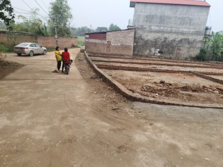 Cần bán gấp 69,4m2 (5x16m] ở Vệ Linh Phù Linh đường 5m ngõ thông, giá nhỉnh 1 tỷ, lh 0987635736